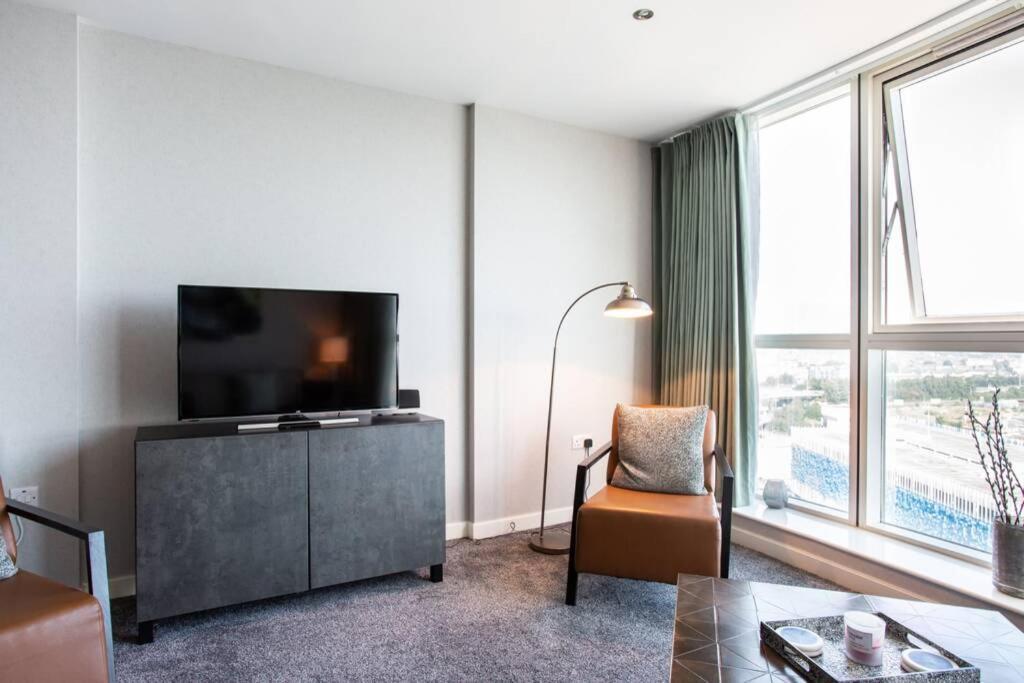 Titanic & City Views, Ultra Luxury City Parking Belfast Exterior foto